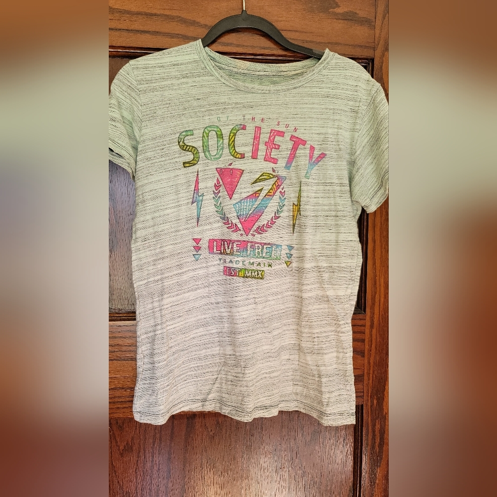 Womens Soceity Tee Size Large